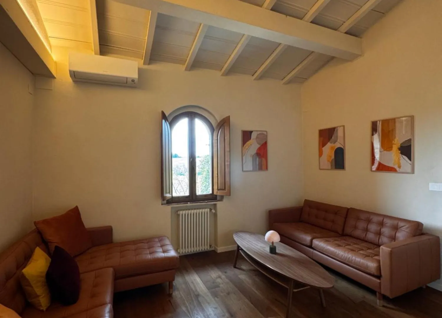 Your Tuscan Hideaway At Le Pietre Vive Castelnuovo Berardenga Bed & Breakfast