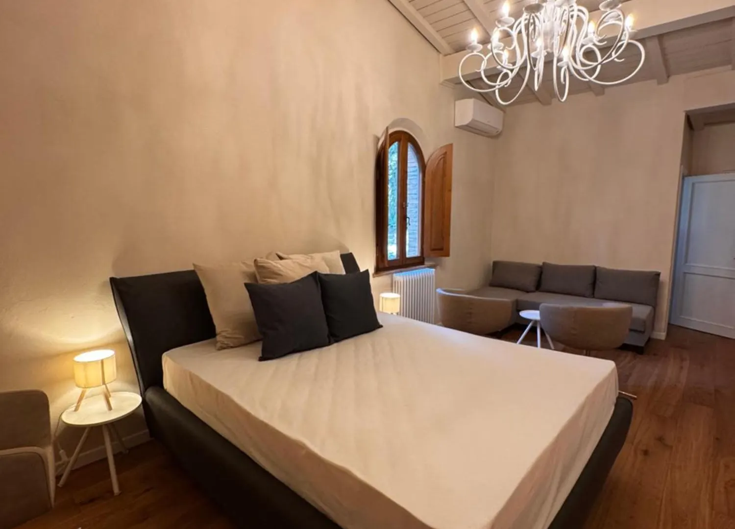 Bed & Breakfast Your Tuscan Hideaway At Le Pietre Vive Castelnuovo Berardenga